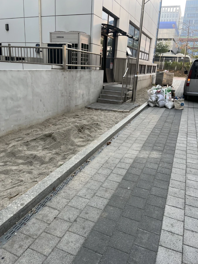 화강석/판석 포장 - 시공 전