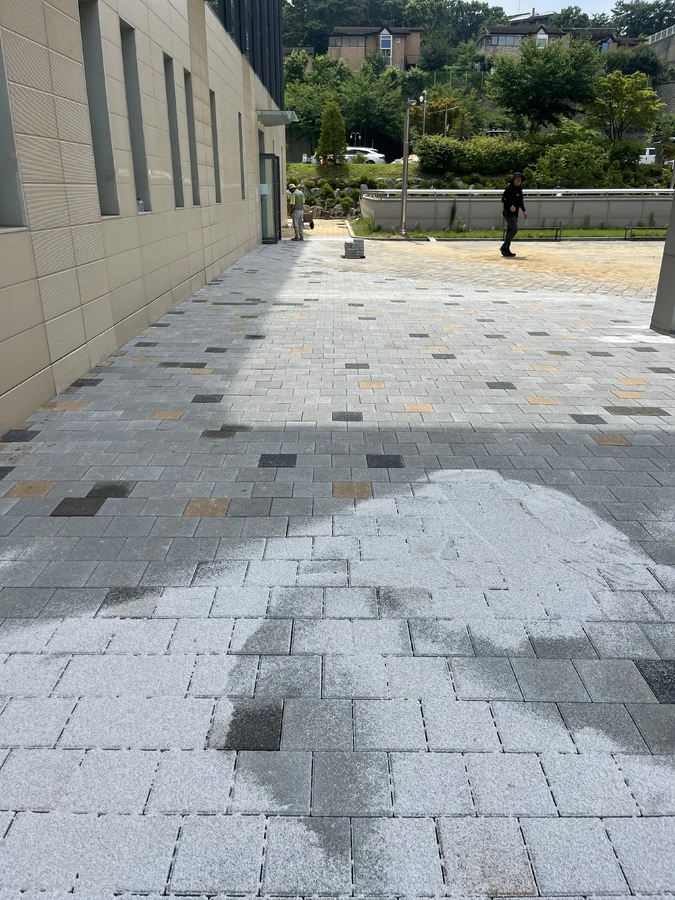 인터로킹 시공 사례 (시공 후)